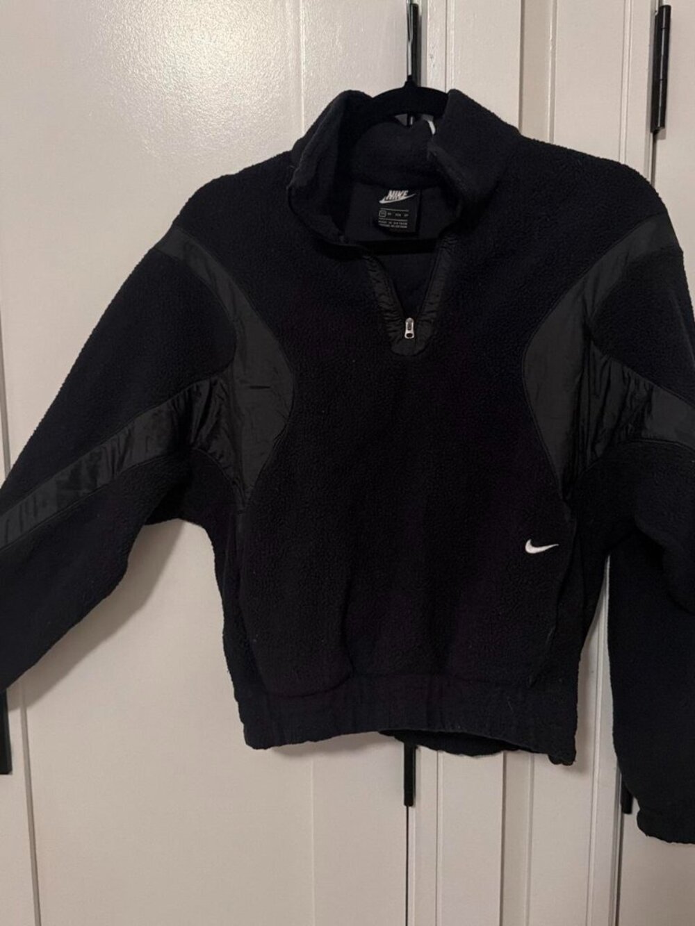 Black Nike fleece quarter zip sweatshirt